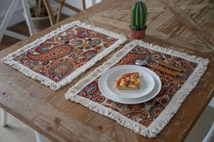 Sets de table floraux tissés naturels minimalistes d'été Anne's Wholesale pour table à manger - Product Image 3