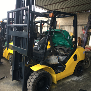 รถยกดีเซล Komatsu FD30T-17 มือสอง ยกได้ 3 ตัน ความสูงยก 4500 มม. เสากระโดงสองท่อน ผลิตในญี่ปุ่น ลดราคาพิเศษ - Product Image 1