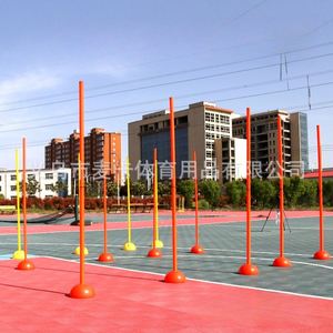 Conos de Entrenamiento de Fútbol - Postes de Dribleo y Banderines de Esquina para Ejercicios de Agilidad, Entrenamiento de Slalom y Práctica de Partidos - Product Image 2
