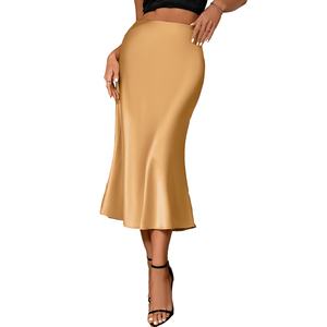 Jupes pour femmes élégantes et décontractées en <span class=keywords><strong>satin</strong></span> <span class=keywords><strong>noir</strong></span> uni, taille haute, longueur midi, respirantes, pour le printemps - Product Image 2