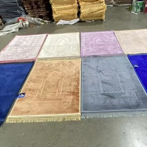 Tapis de prière uni avec pompons, tapis de prière musulman, tapis de mosquée, tapis en polyester - Product Image 3