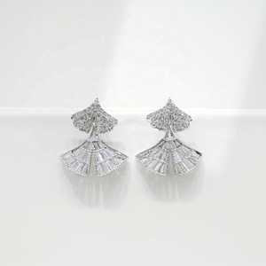 Boucles d'oreilles clous épaisses en argent sterling 925 plaqué or, style éventail, grandes, tendance, pour mariée, style western, bling, pour femmes - Product Image 1