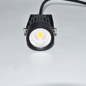 Lumière d'arbre à pointe en aluminium étanche IP65 12V/24V COB 3W, projecteur <span class=keywords><strong>LED</strong></span> <span class=keywords><strong>de</strong></span> jardin extérieur coloré - Product Image 4
