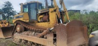 Excavadora de cadenas Caterpillar Cat D8R usada en excelentes condiciones de funcionamiento, con cuchilla, motor Cummins, bomba y caja de cambios, año 2015, 1 año de garantía.