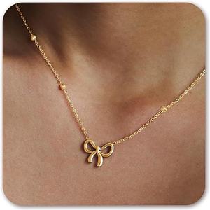 Colliers pendentifs papillon élégants et minimalistes en acier inoxydable plaqué or 18 carats pour femmes, vente en gros de bijoux de mode personnalisés - Product Image 1