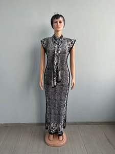 Robe musulmane sans manches à taille haute, jupe droite grande taille, robe d'automne pour femme avec un design plissé imprimé, robe ajustée - Product Image 6