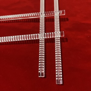 Barra cilindrica in vetro di quarzo <span class=keywords><strong>trasparente</strong></span>, fusione di silice, con fessure. - Product Image 1