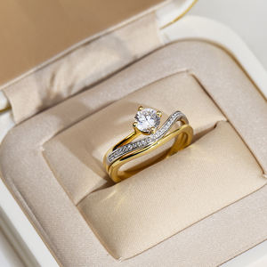 Anillo de Compromiso Messi Jewelry MSR-1743 de Oro de 18K con Diamantes Cultivados en Laboratorio de Forma Redonda y Colores Mixtos - Product Image 5