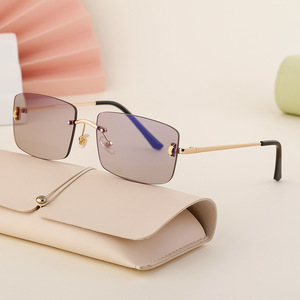 Nouvelles lunettes de soleil sans monture unisexes, petites lunettes carrées en PC, protection UV400, monture en métal noir et plastique DG-98236-C - Product Image 3