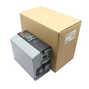Convertidor de Frecuencia VFD Original 131B0042 VLT 2807, Controlador de Motor, Automatización Industrial - Product Image 2