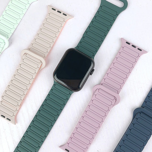 Correa Magnética de Silicona para Apple Watch Ultra 3 2, Banda de 49mm 44mm 45mm 46mm 42 41mm 40mm, Brazalete para <span class=keywords><strong>iWatch</strong></span> Series 11 SE3 10 9 8 7 6 - Product Image 1