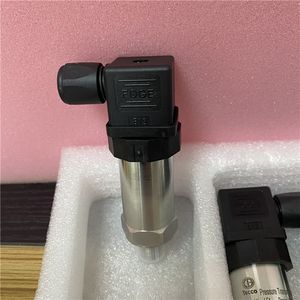 Transmisor de Presión OEM de Bajo Costo, 4-20mA, 150psi, con Precisión del 0.2%, Carcasa de Acero Inoxidable 304/316 para Procesos Industriales - Product Image 3