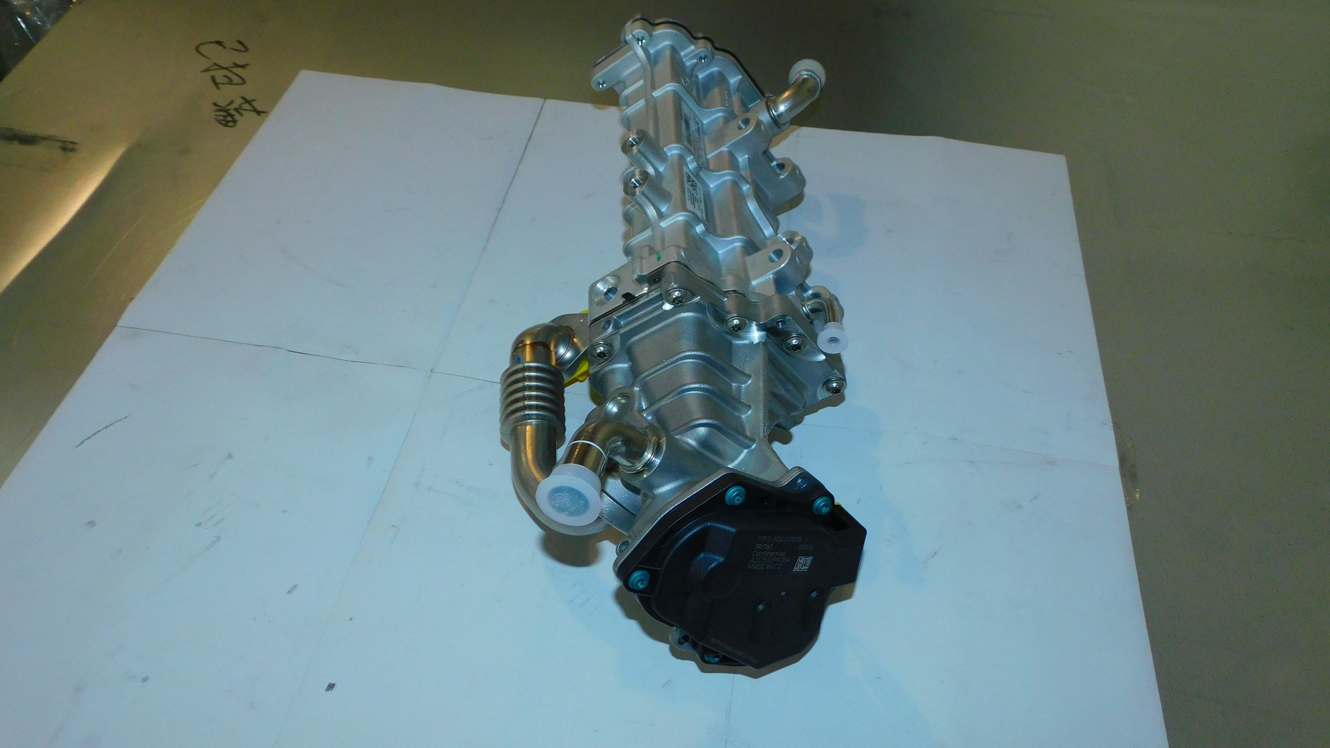 純正4M50エンジン部品 EGRクーラー QC000057 三菱ふそう用| Alibaba.com