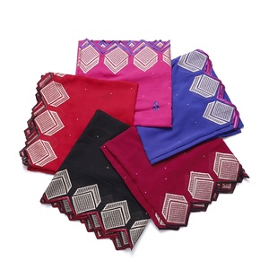 H & D <span class=keywords><strong>Bazin</strong></span> en tissu de coton imprimé économique personnalisé 5 + 2 mètres - Product Image 6