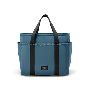 Panier isotherme double compartiment en polyester non tissé imperméable pour pique-nique, avec logo personnalisé, pour canettes et vin - Product Image 1