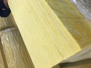 Panneau <span class=keywords><strong>de</strong></span> <span class=keywords><strong>laine</strong></span> <span class=keywords><strong>de</strong></span> <span class=keywords><strong>verre</strong></span> haute densité, largeur 1200 mm, 96 kg/m³, isolation thermique, <span class=keywords><strong>laine</strong></span> <span class=keywords><strong>de</strong></span> <span class=keywords><strong>verre</strong></span> <span class=keywords><strong>rigide</strong></span> moderne - Product Image 4