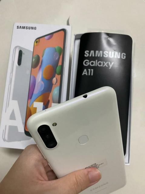 Wholesale Used No Scratch Hand Free Android System A11 Import Phone From China Original high-quality A12 13 14 15