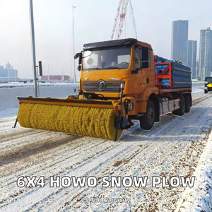 Camion à neige 6x4 RHD avec capacité <span class=keywords><strong>de</strong></span> <span class=keywords><strong>25</strong></span> tonnes et largeur <span class=keywords><strong>de</strong></span> dégagement <span class=keywords><strong>de</strong></span> 12000 L - Product Image 2