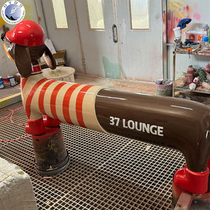 Vente chaude Grand <span class=keywords><strong>Chien</strong></span> De Bande Dessinée Abstraite Moderne Résine Artisanat Bel Ornement En Fibre De Verre pour Les Centres Commerciaux - Product Image 5