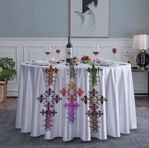 Vente en gros de nappes rondes de grande taille personnalisées avec n'importe quel LOGO de conception de la croix éthiopienne motif de <span class=keywords><strong>saba</strong></span> et de télet en 3D - Product Image 4