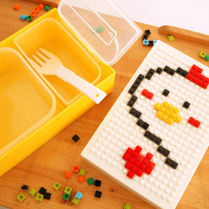 Lonchera creativa de plástico tipo Lego, apta para microondas, rectangular, con dibujos animados para niños. - Product Image 1