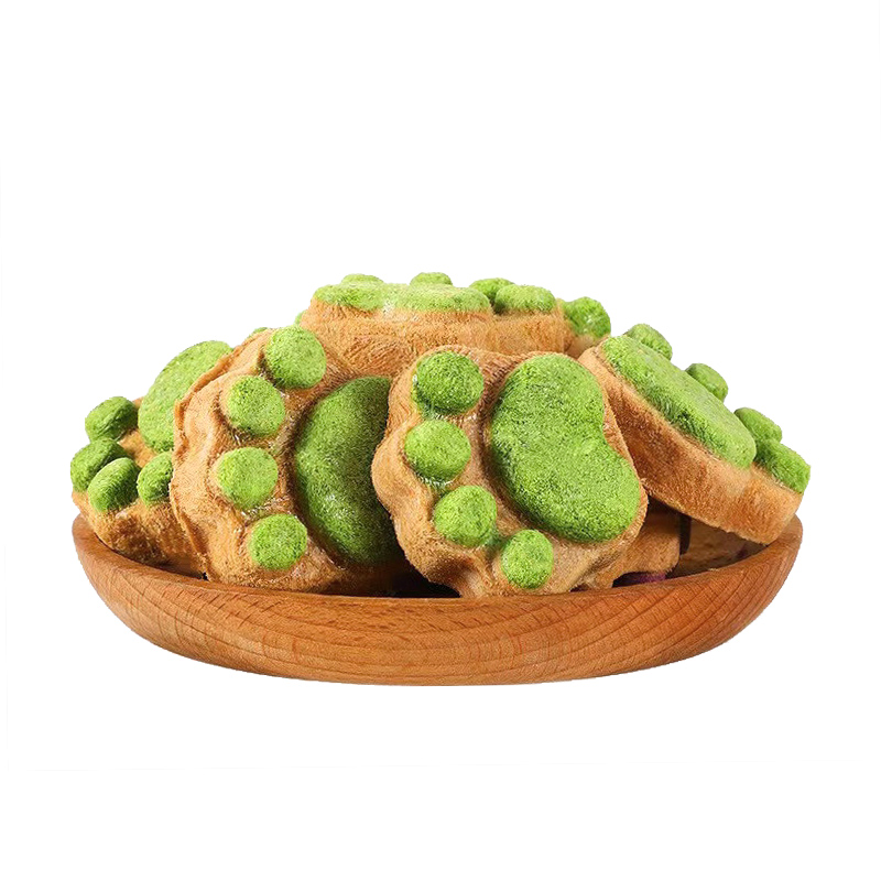 Chicken & Cat Grass Paw-Shaped Treats