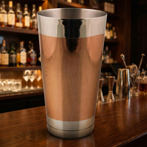 Shaker Boston en acier inoxydable finition cuivre moderne, élégant et écologique, pour barman professionnel et divertissement à domicile - Product Image 2