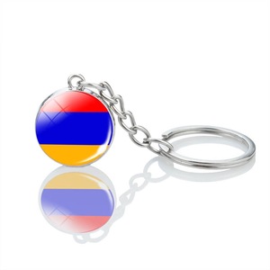Llavero Metálico de Recuerdo con Diseño de Bola de Cristal para Partido de Fútbol, Paquete Individual - Product Image 5