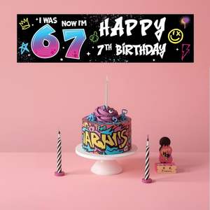 Striscione Decorativo per Compleanno 6 7 Anni, Banner 'Sono Finito di 6, Ora Sono 7' con Graffiti, Striscione 'Buon Compleanno' 67 per Ragazzi o Ragazze - Product Image 2