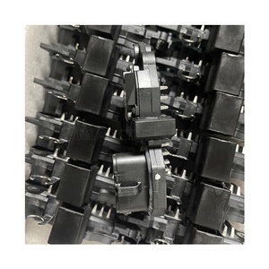 KARNO Buen <span class=keywords><strong>Precio</strong></span> Piezas de camiones Oem F00M144117 21579977 7421579977 Regulador <span class=keywords><strong>alternador</strong></span> para VL FM RVI - Product Image 4