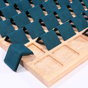 Bán Buôn Bất Bằng Gỗ Bông Tai Đồ Trang Sức Hiển Thị Bảng Nhung PU Da Khay Bên Trong Biểu Tượng Tùy Chỉnh Cổ Phiếu Bán Cửa Hàng Showcase - Product Image 3