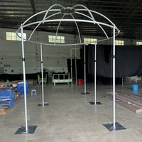 Cadre de rideau en champignon durable pour décoration de mariage élégante et toile de fond d'événement avec support réglable robuste