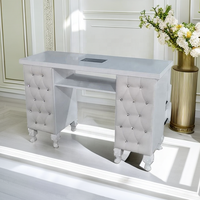 Mobilier professionnel rose de salon d'art moderne roulant table de bureau technique pour ongles table de manucure pour ongles en gel