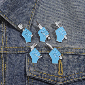 5 stil toptan stok tıbbi broş Metal el sanatları Pin şırınga tıbbi aksesuarlar yumuşak emaye broş - Product Image 3