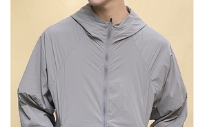 เสื้อแจ็คเก็ตผู้ชายลายพรางแบบมีซิป ฮู้ดในตัว แห้งเร็ว น้ำหนักเบา สำหรับเล่นกีฬากลางแจ้ง พร้อมป้องกันแสงแดด - Product Image 5