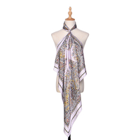 Livraison Fiable Rapide Foulard Carré en Soie Satinée de Luxe pour l'Été 90x90cm Imprimé Numérique Motif Paisley Symétrique Style Carré Logo Personnalisé