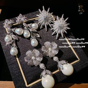 Orecchini da principessa sirena con perline tahitiane di mare profondo fiori ricchi zirconi e gioielli in ottone ciondolo in acciaio inossidabile - Product Image 1