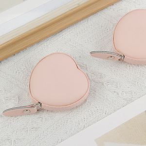 Hình trái tim mini Metric Tape Đo hai mặt xách tay & Trọng lượng nhẹ bằng tay có thể thu vào & tự động quanh co - Product Image 4