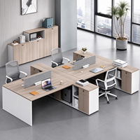 Table de travail de bureau pour personnel d'entreprise, pour une mise en espace moderne des lieux de travail, planification de l'aménagement de bureaux professionnels