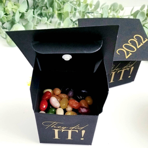 Pafu Cajas de regalo para fiesta de graduación Decoración de mesa Ella lo hizo Regalo de graduación y cajas de dinero con borla - Product Image 3