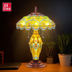 JIESTAR JJ9081 1570PCS Creative Serie Vintage Table <strong>Lamp</strong> Ornament Building Block Model Technical Educational Toy Festival Gift - Product Image 2
