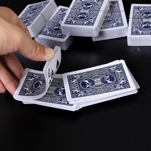 Vente en gros de jeu de cartes à <span class=keywords><strong>jouer</strong></span> en papier cartes à <span class=keywords><strong>jouer</strong></span> épaissies avec votre propre logo - Product Image 6
