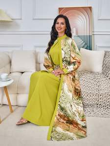 Mooie Satijn Digitale Print Saree Van Bollywood Voor Volwassenen Online Verkoop - Product Image 3