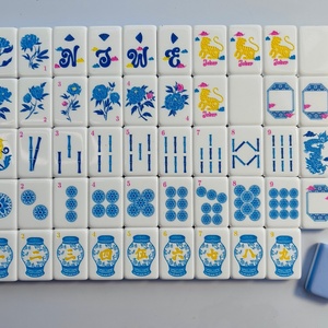 Juego de Mahjong Americano de Acrílico de Doble Capa Personalizado Premium para Regalos de Team Building y Reuniones Anuales - Product Image 4