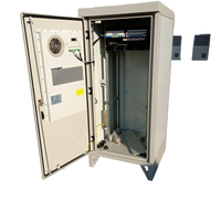 Armoire de communication 5G intégrée extérieure de 1.7 mètres Boîtier d'instruments électroniques à condition constante à air direct