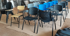 เก้าอี้ฝึกอบรมพลาสติกแบบซ้อนได้ เก้าอี้บรรยายพร้อมแท็บเล็ตเขียนหนังสือ โครงเหล็ก เก้าอี้นักเรียน เฟอร์นิเจอร์โรงเรียนคุณภาพสูง - Product Image 6