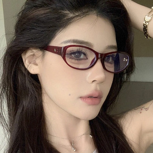 แว่นกันแดดทรงรีสไตล์เรโทรสำหรับผู้ใหญ่ แฟชั่นกรอบเล็ก แว่นตากันแดดวินเทจสำหรับผู้หญิง หรูหรา คุณภาพสูง กรอบมีสไตล์ - Product Image 6