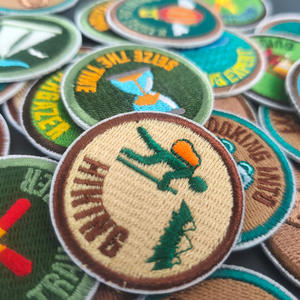 Lovely Different 24 Piezas Cicle Iron on Parche bordado Senderismo Camping Tema Parches bordados de alta calidad para ropa - Product Image 5