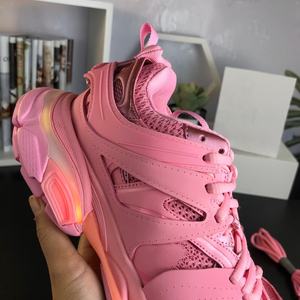 Zapatos de Diseñador de Lujo 3.0 con Luces LED, Zapatos para Caminar Transpirables y Cómodos para Hombre y Mujer, Suelas Gruesas de Alta Calidad para Todas las Temporadas - Product Image 5