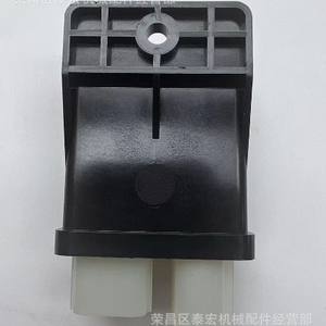 Relé de Motor Kubota 1K533-65662 12V DC Electromagnético para Excavadora de Uso Automotriz - Product Image 5